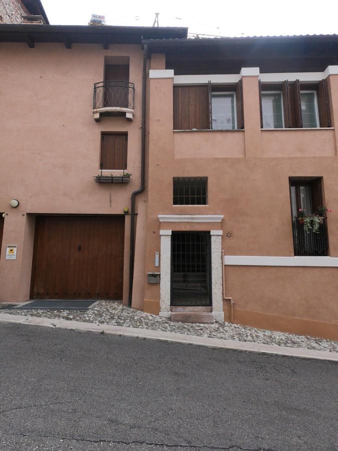 Al Vecchio Essicatoio Apartment Bassano del Grappa Luaran gambar